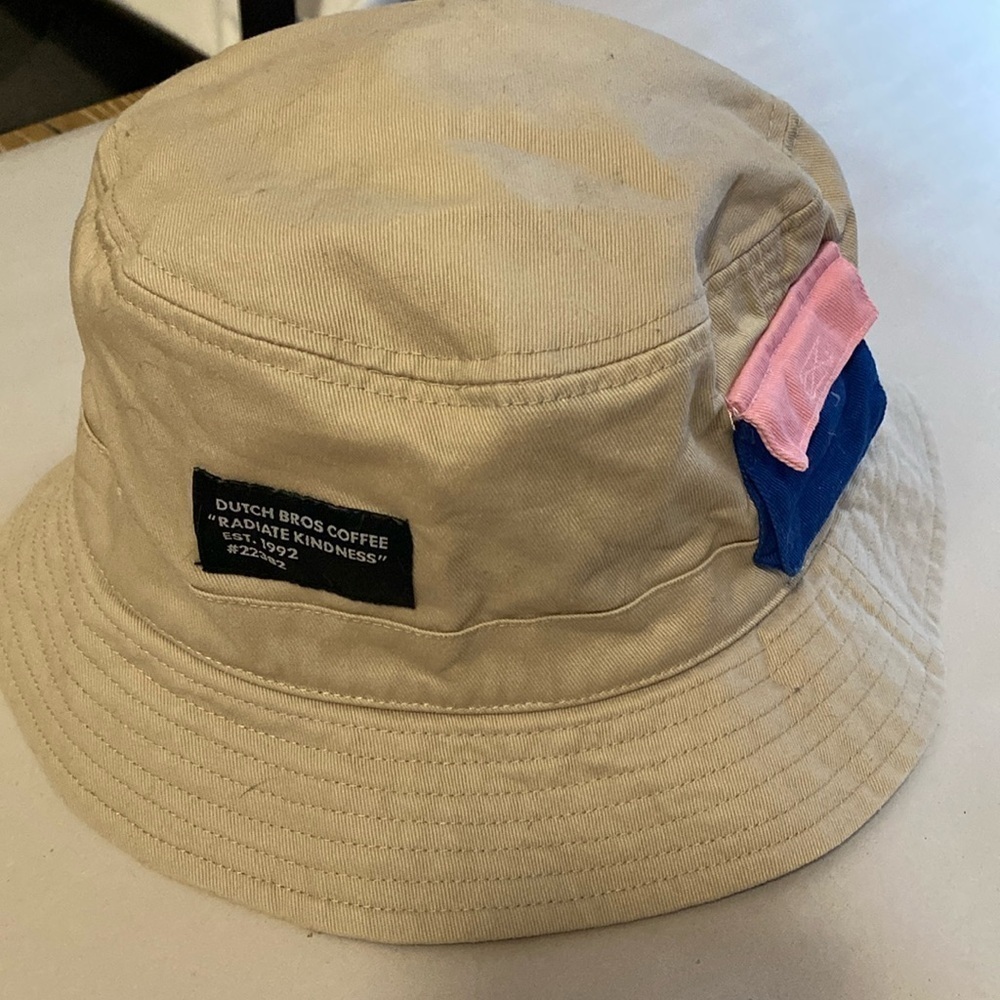 Dutch Bros. Radiate Kindness Cream Tan Bucket Hat Womens Blue Pink Pocket Beach